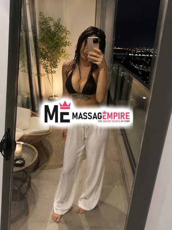 hiray seductive brown-haired escort alanya turkey