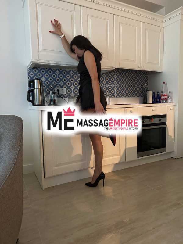 elzara premium brunette escort ankara offering an unforgettable experience