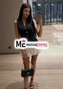 kaitlyn premier escort ankara with black hair and dazzling charm