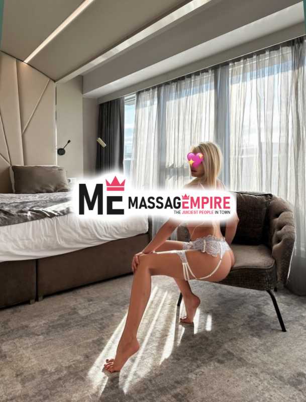 eylem premium blonde escort ankara offering discreet and engaging services