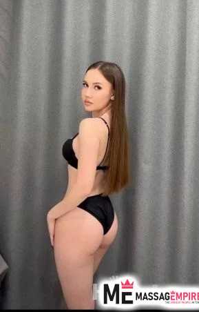 ceyda chestnut-haired escort antalya turkey