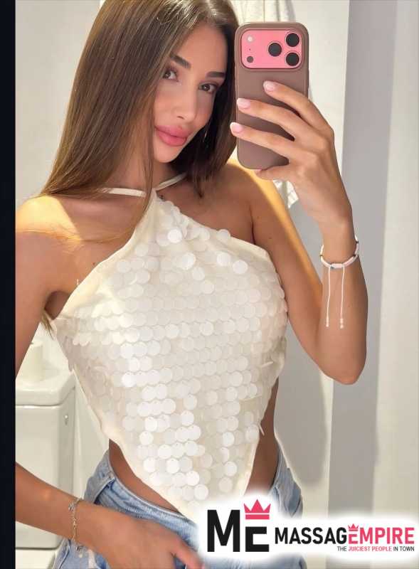 emilia the athletic black-haired escort istanbul