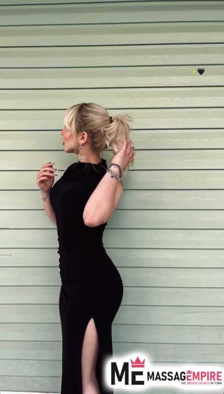 nora athletic blonde escort istanbul turkey