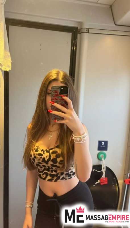 blond escort with athletic build istanbul