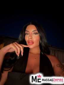 bengu athletic female escort istanbul with black hair and brown eyes