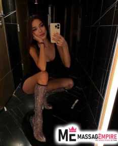 olivia athletic escort with black hair istanbul
