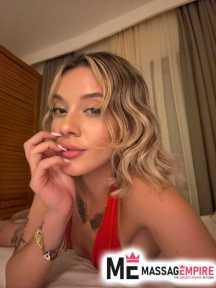 aria - 22-year-old escort with blonde hair istanbul