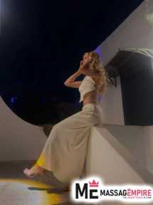 aria - 22-year-old escort with blonde hair istanbul