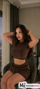 istanbul escort hayal 23-year-old with brown hair and green eyes