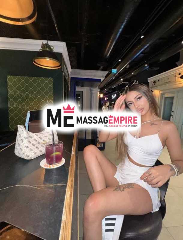 yagmur attractive blonde escort antalya offering premium services