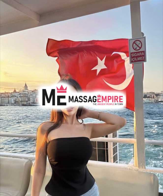 derin seductive mixed-race escort bodrum with black hair and hazel eyes