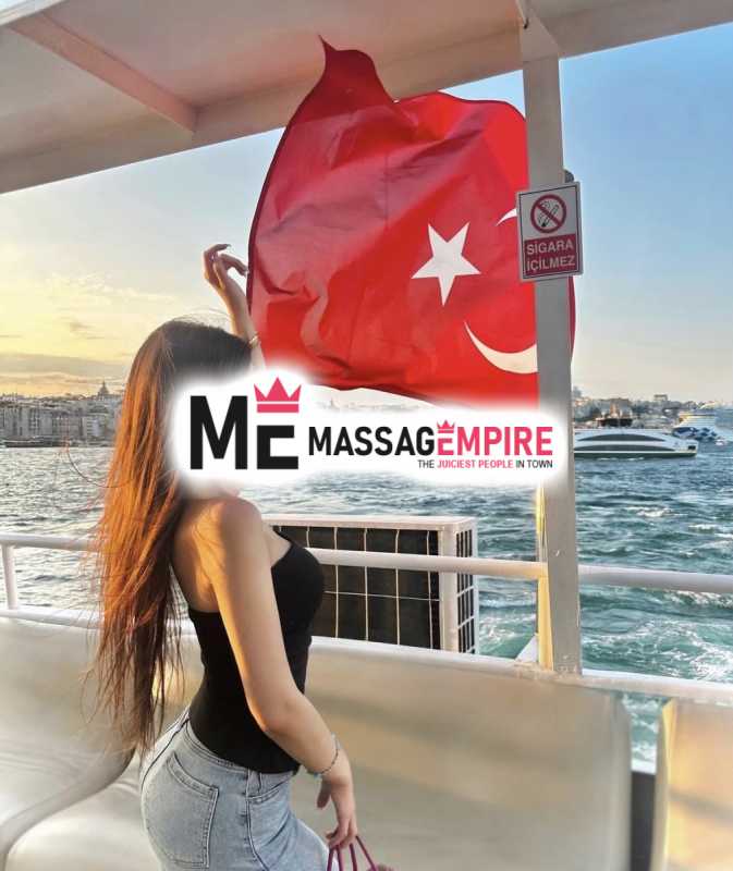 derin seductive mixed-race escort bodrum with black hair and hazel eyes