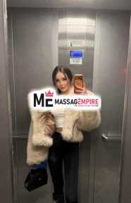 linayse enchanting brown-haired escort antalya