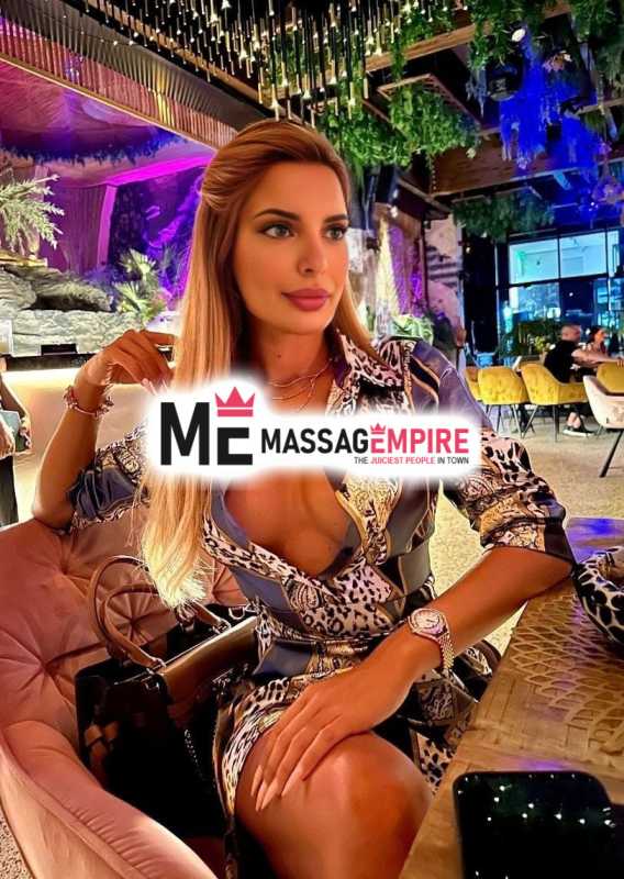 carolina the alluring escort bursa with blonde hair and captivating services