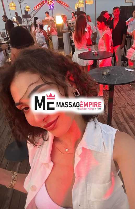 selen premier escort bursa offering luxurious services