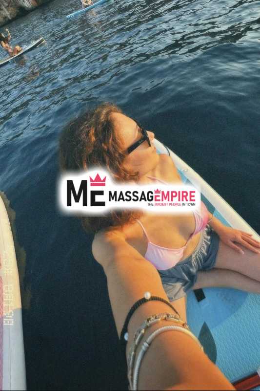 selen premier escort bursa offering luxurious services