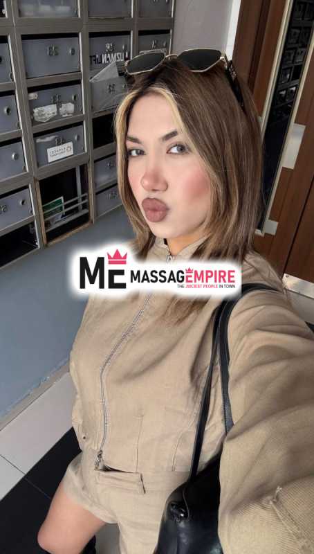 bursa's elite escort irem stunning blonde offering exquisite companionship