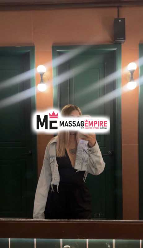 elegant blonde escort eskisehir offering premier services