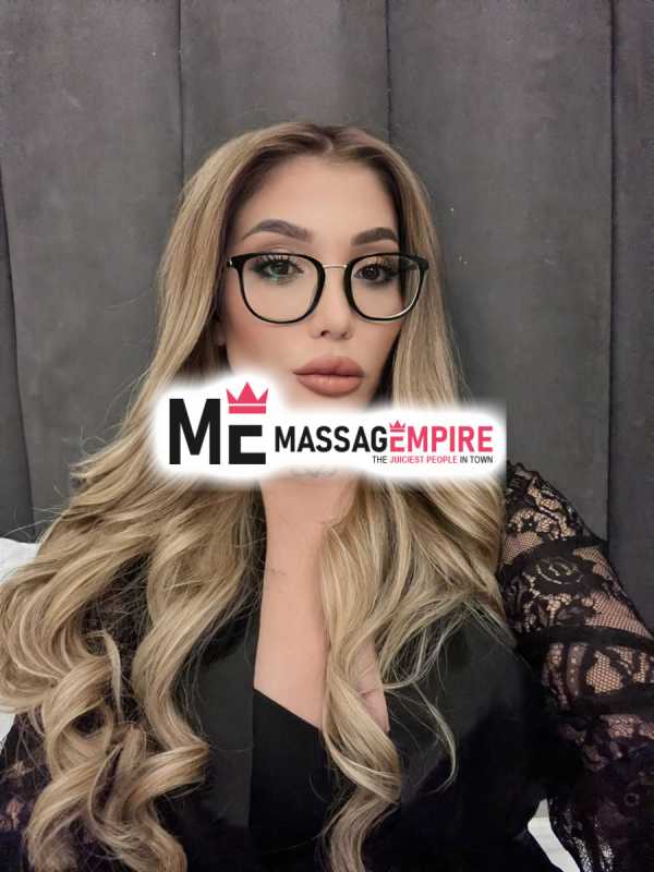 ceren top escort service by alluring blonde istanbul