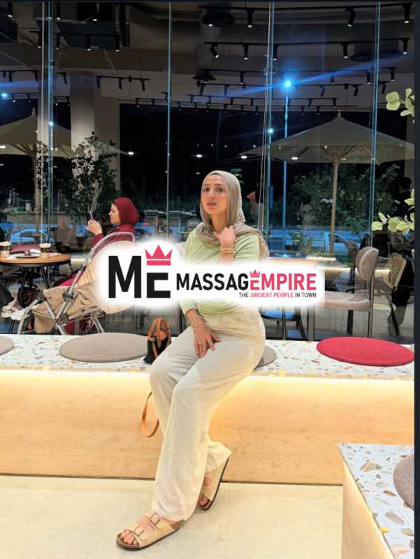 nergis alluring blonde escort offering premium services istanbul