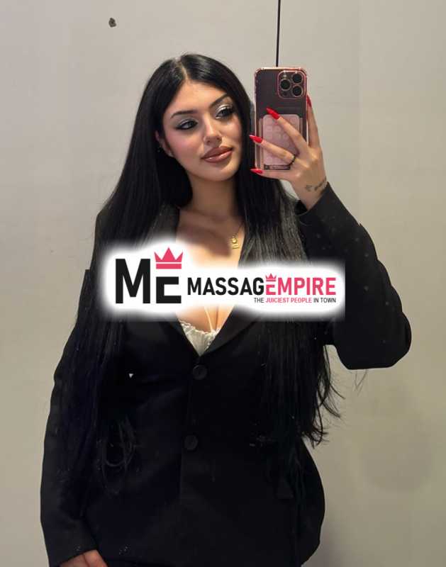 kylie attractive mixed escort istanbul with black hair and blue eyes