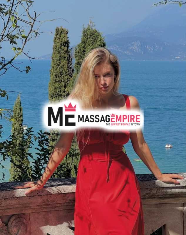 lilya attractive blonde escort offering premier services istanbul