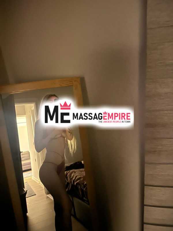 nytas attractive blonde escort istanbul offering premium services