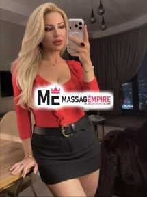 emma elite escort from gaziantep with blonde hair and brown eyes