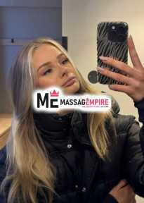 julia premium escort services by stunning blonde istanbul