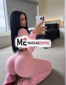istanbul escort meriana 21-year-old latin beauty offering premium services