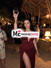 ceren elegant escort istanbul with brown hair and blue eyes