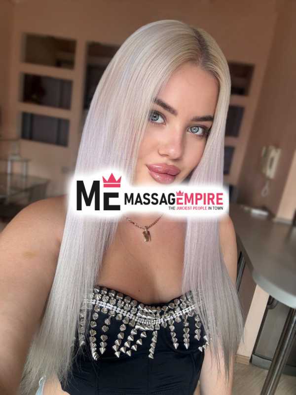 samsun's delight angelina captivating blonde escort offering memorable experiences