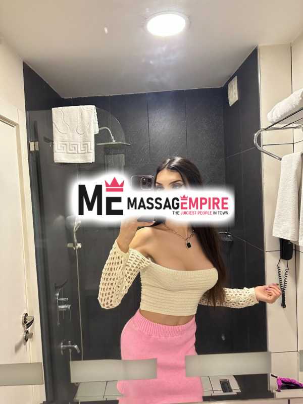 aybuke premium trans escort service by stunning shemale escort