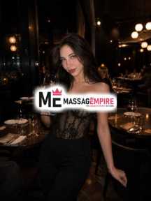 reyna premier escort service by stunning black-haired beauty mersin