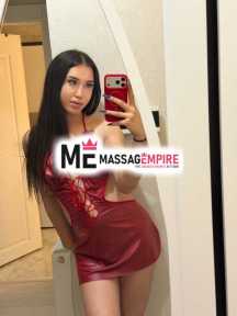 niran premium trans escort service by captivating shemale escort