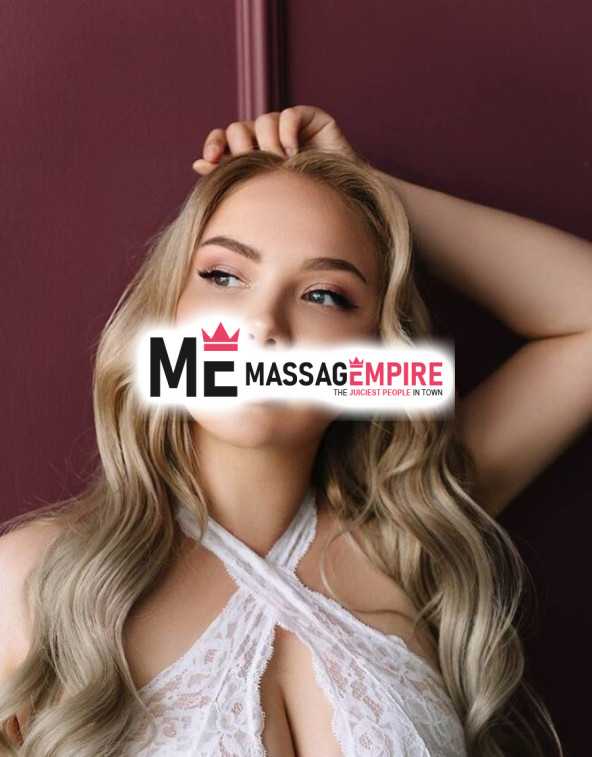 maral premier escort izmir - blonde european with green eyes
