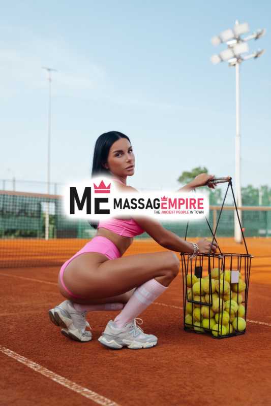 vika premier brunette escort izmir with unmatched services