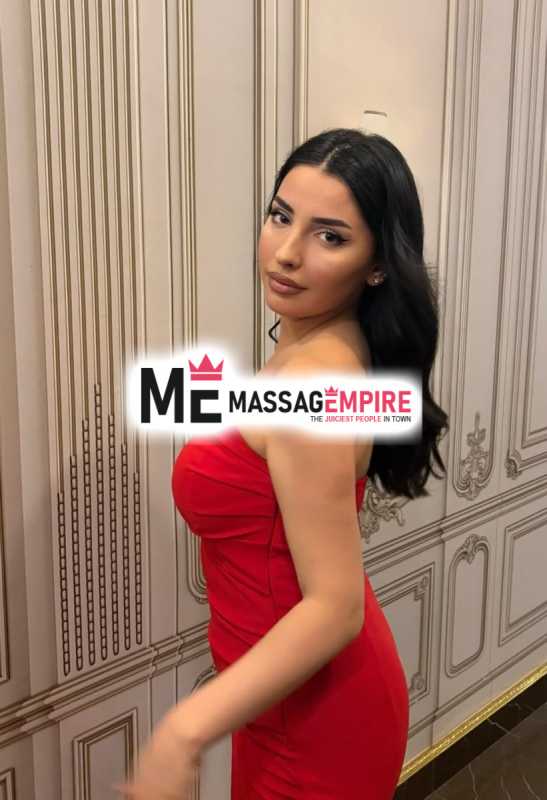 deniz sensational escort izmir with black hair and alluring services