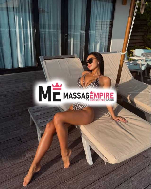 almira exclusive blonde escort izmir