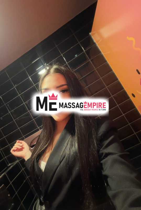 aleyna premium escort experience izmir with captivating european beauty