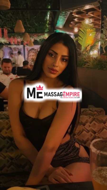 melina seductive escort marmaris with black hair and dazzling eyes