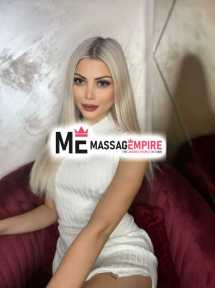 lara premium escort konya with blonde hair and brown eyes
