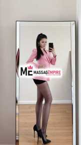 alya premier escort marmaris with black hair and hazel eyes