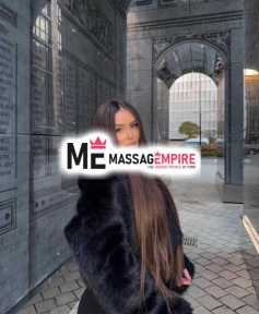 emma premier brunette escort marmaris offering exclusive services