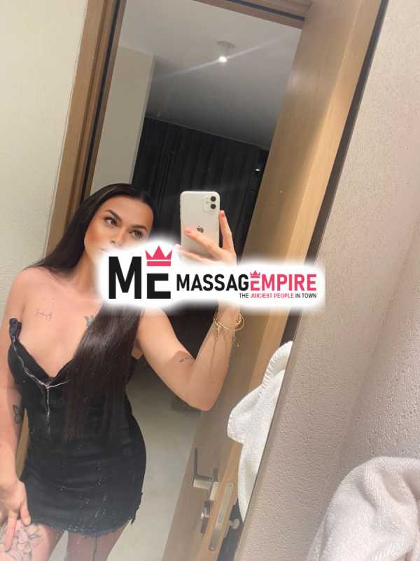 mira premium transgender escort service by an alluring shemale