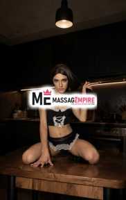 bella elite transgender escort offering top-tier services